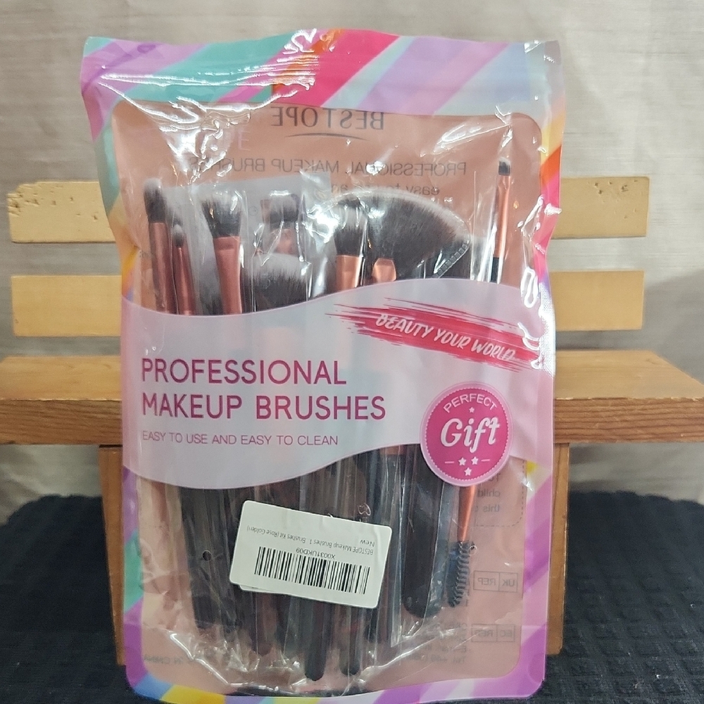 Professional Makeup Brush Set with Black Wooden Handles